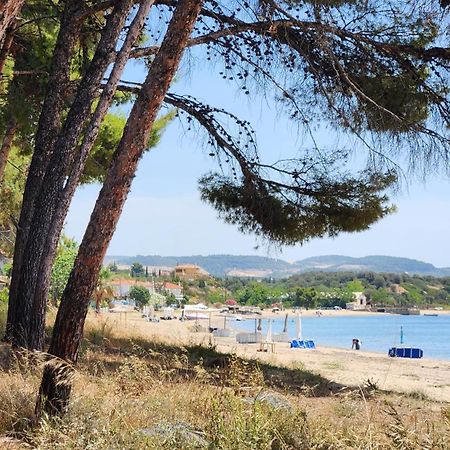 Pine Beach Holiday Home 2 Bedrooms 50 Meters To The Beach Kalyves Polygyrou Экстерьер фото